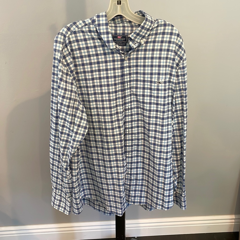 Vineyard vines button down